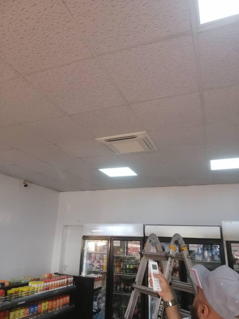 Ceiling cassette installation